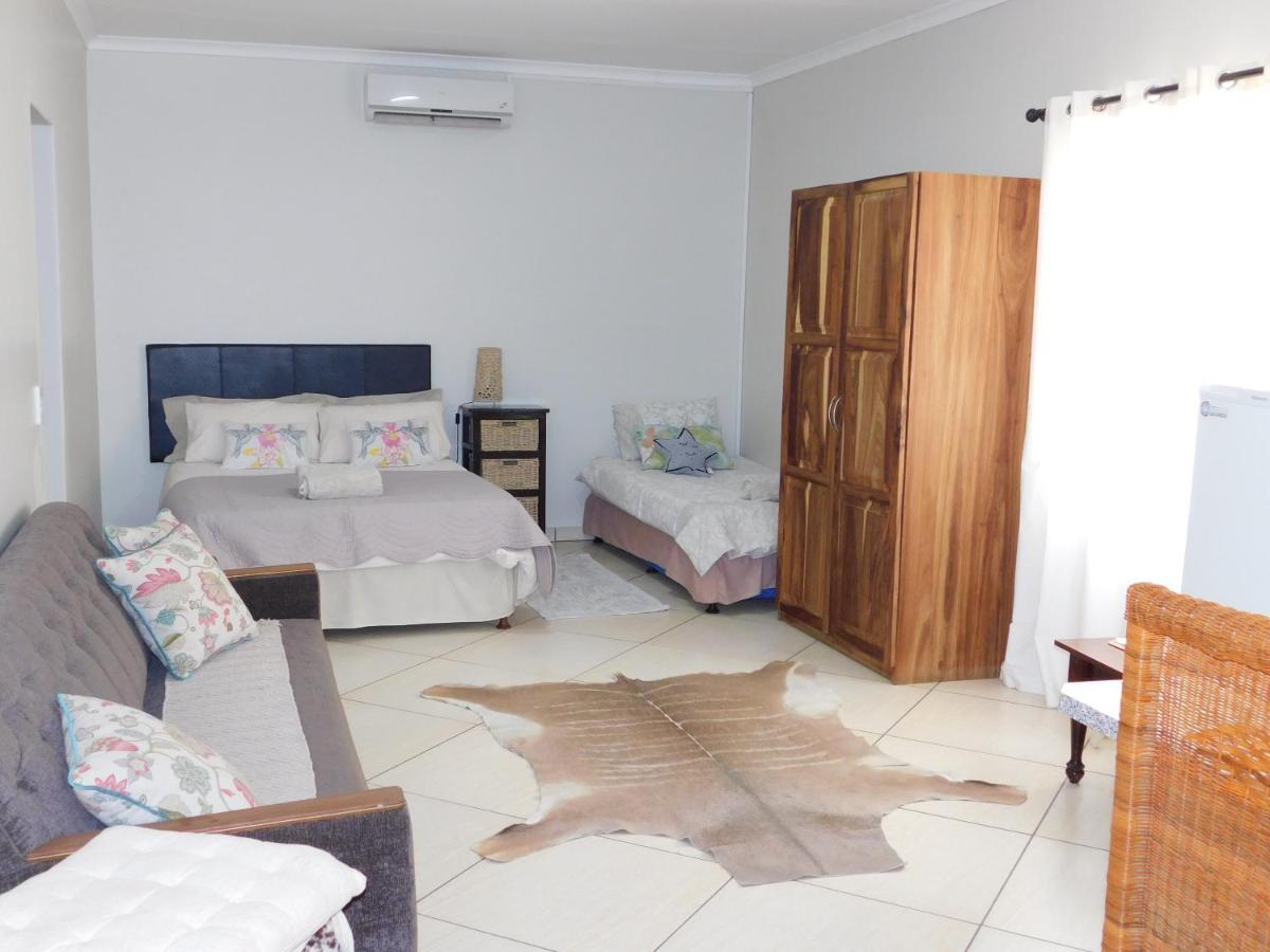 Meteorite Rest Camp Hotel Grootfontein Exterior foto